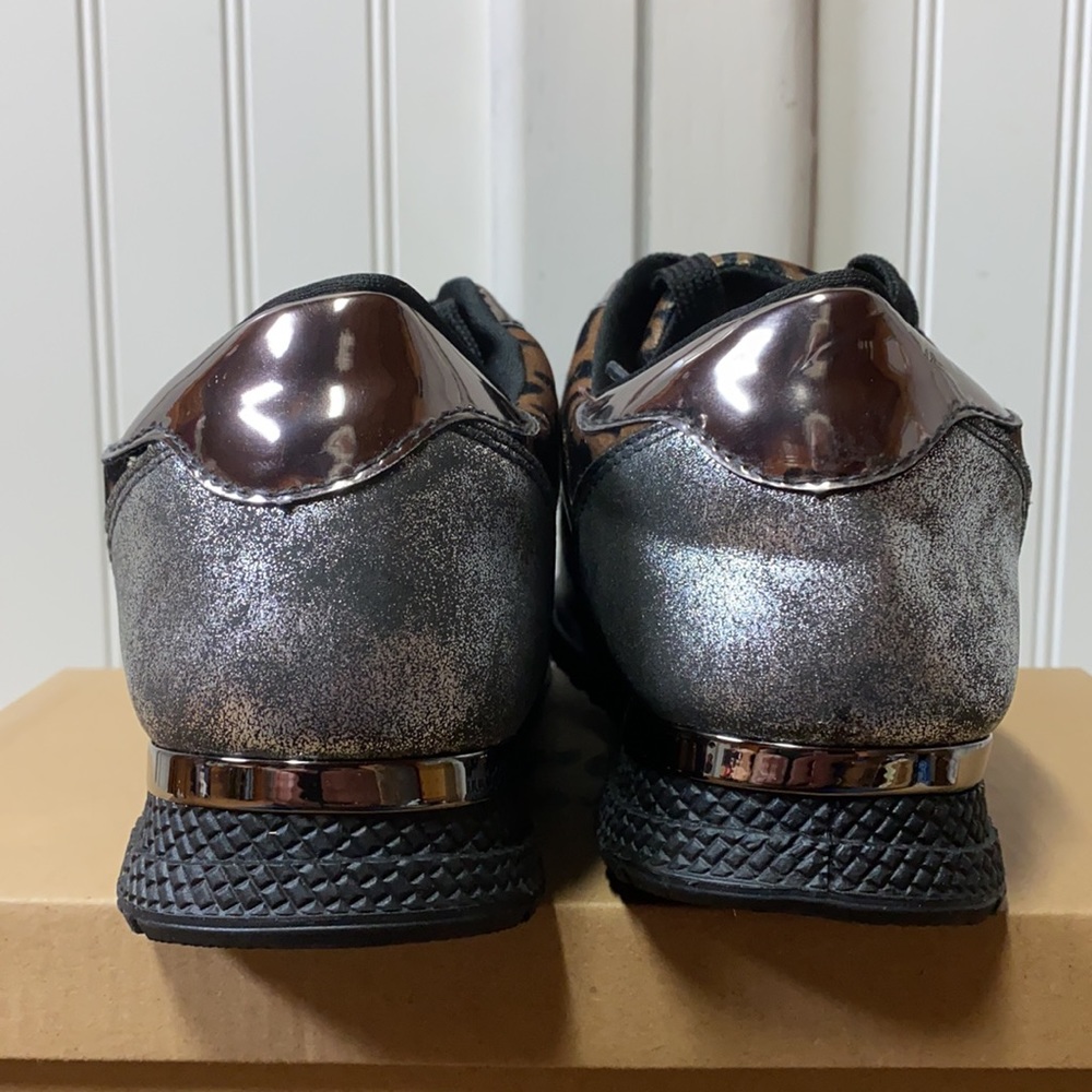 Forever Leopard Print Sneakers 9 NWT - Picture 6 of 11